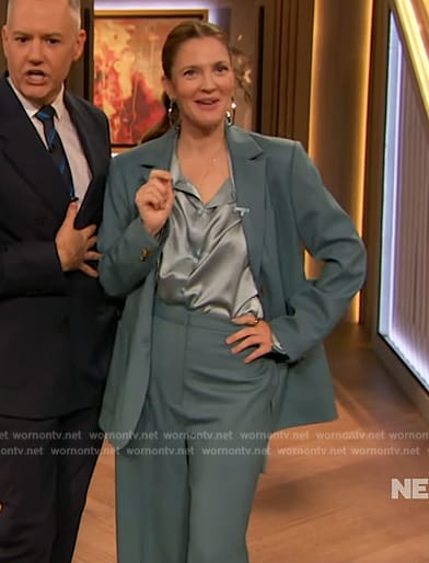 Drew’s blue blazer and pants on The Drew Barrymore Show