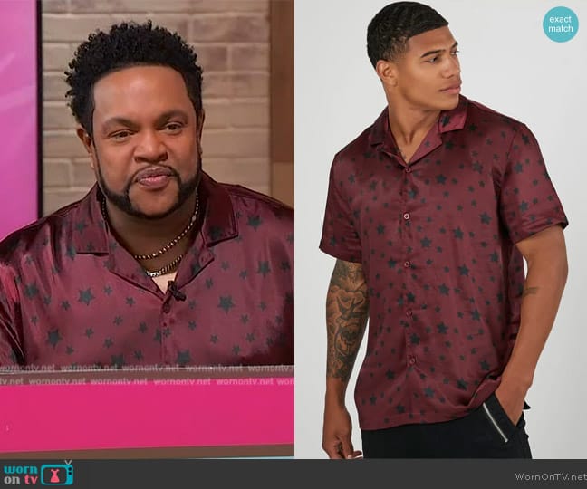 Forever 21 Star Print Shirt worn by Jawn Murray on Sherri