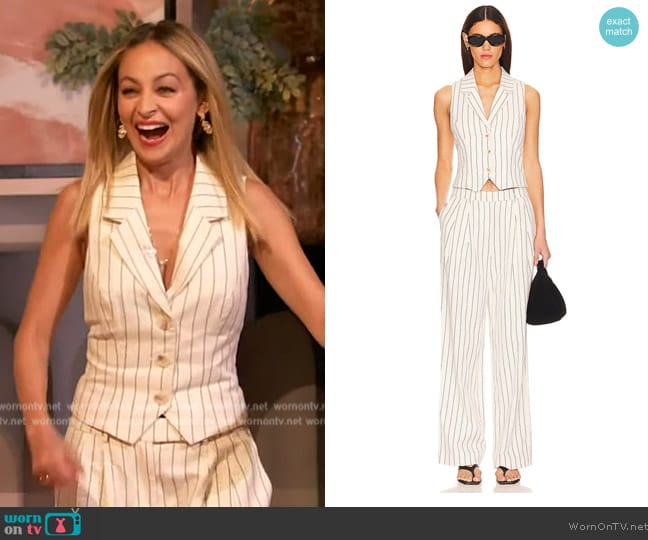 House of Harlow 1960 x REVOLVE Celia Vest Top worn by Nicole Richie on The Drew Barrymore Show