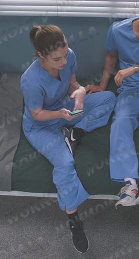 Jules's black sneakers on Greys Anatomy