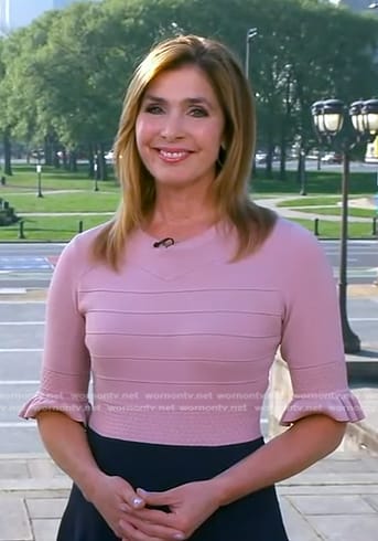 Karen Rogers’s pink and navy knit dress on Good Morning America