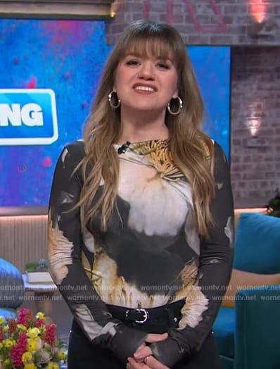 Kelly's floral print mesh top on The Kelly Clarkson Show