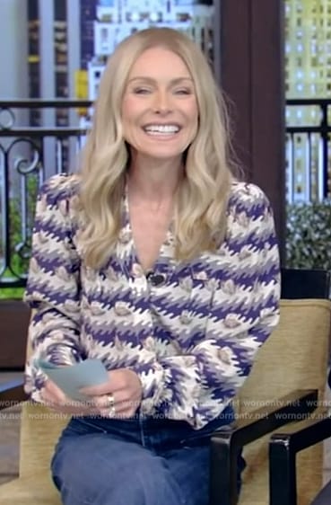 Kelly’s printed blouse on Live with Kelly and Mark