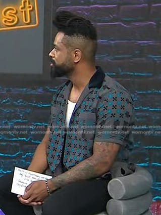 Lamar Dawson’s grey printed short sleeve shirt on Today