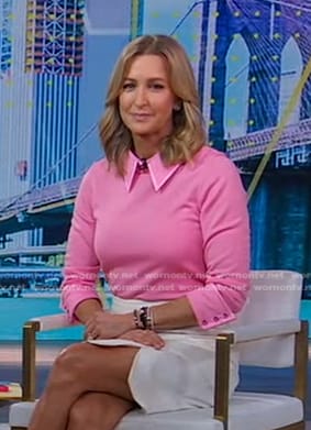 Lara’s pink collared sweater on Good Morning America