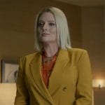 Lexi's yellow suit on Not Dead Yet
