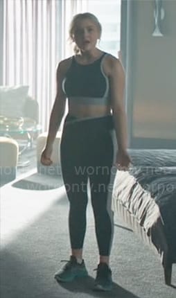 Lexy's two-tone sports bra and leggings on Chucky