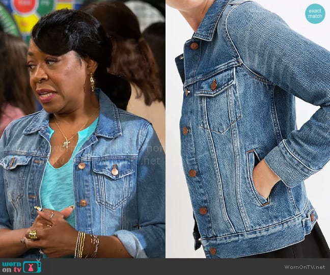 Madewell The Jean Jacket worn by Tina Butler (Tichina Arnold) on The Neighborhood