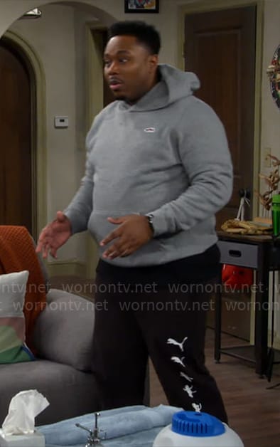 Marty's grey shoe hoodie and black sweatpants on The Neighborhood