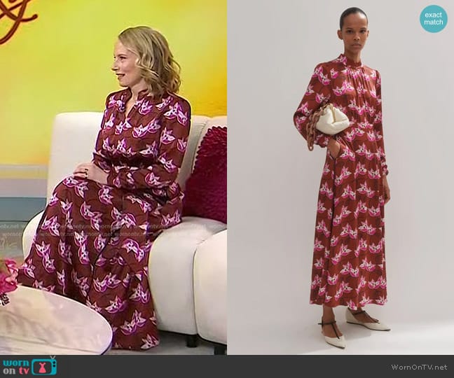 Me + Em Waterlily Print Maxi Dress + Belt worn by Amy Ryan on Today