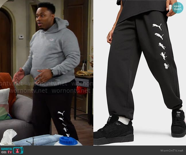 Puma Rip n Dip Sweatpants worn by Marty (Marcel Spears) on The Neighborhood