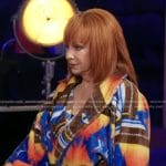 Reba’s aztec print fleece robe on The Voice