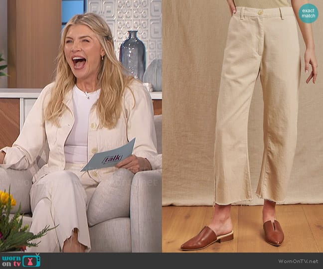 Road to Nowhere Raw Hem Pilon Trouser worn by Amanda Kloots on The Talk