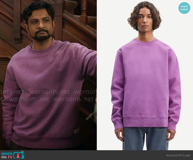 Samsoe Samsoe Pigment Sweatshirt worn by Jay (Utkarsh Ambudkar) on Ghosts