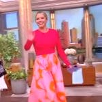 Sara's pink floral print skirt on The View