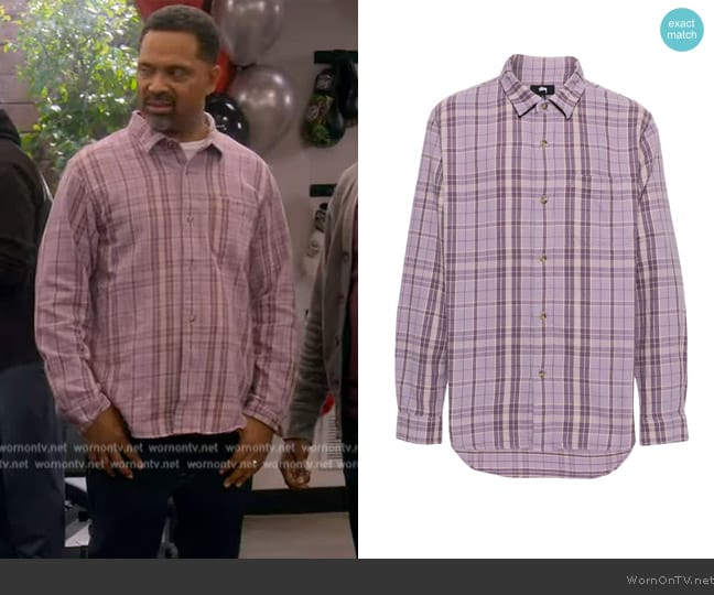 Bennie’s lavender plaid shirt on The Upshaws