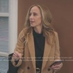 Teddy’s camel coat and black tote bag on Greys Anatomy