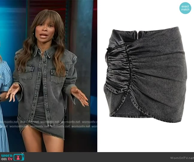 The Mannei Wishaw ruched mini skirt worn by Zuri Hall on Access Hollywood