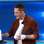 Justin Willman’s brown corduroy jacket on The Kelly Clarkson Show