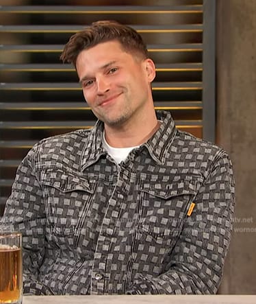 Tom Schwartz’s denim jacket on Access Hollywood