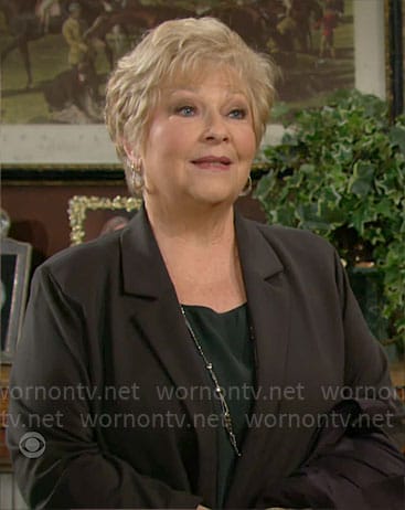 Traci's black jacket on The Young and the Restless