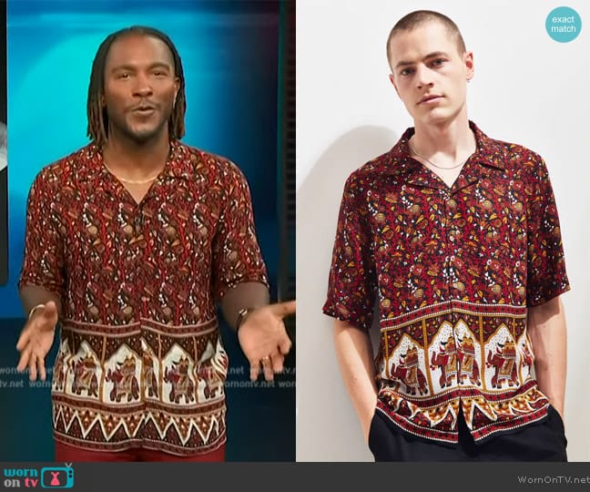 Raga Man Elephant Short Sleeve Button-Down Shirt worn by Scott Evans on Access Hollywood