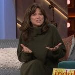 Valerie’s green sweater dress on The Kelly Clarkson Show