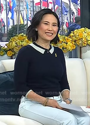 Vicky's navy collar print sweater on Today