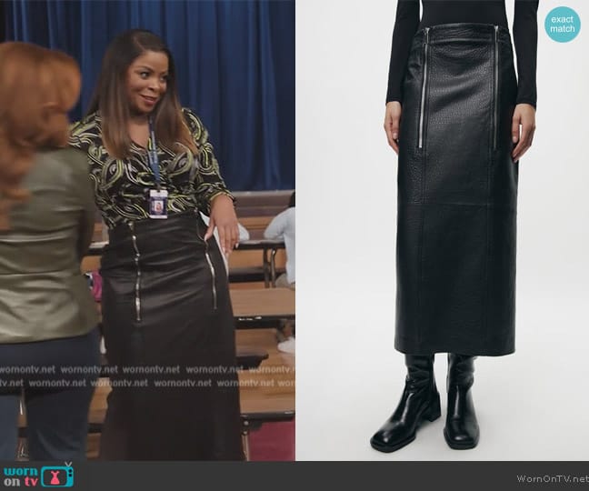 Zara Leather Skirt with Zips worn by Ava Coleman (Janelle James) on Abbott Elementary