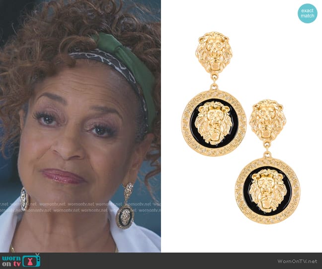 8 Other Reasons Sassy Studs worn by Catherine Avery (Debbie Allen) on Greys Anatomy