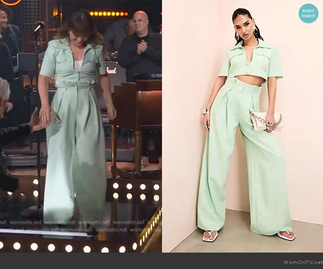 ASOS  Paperbag Wide Leg Pants worn by Kelly Clarkson on The Kelly Clarkson Show