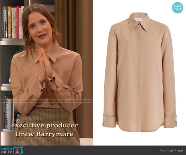 Gabriela Hearst Etlin Shirt in Camel Virgin Wool Twill in Camel worn by Drew Barrymore on The Drew Barrymore Show