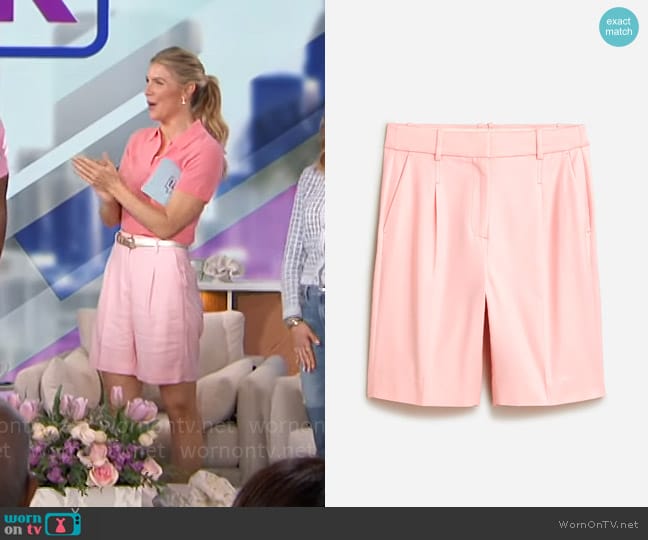 J. Crew High-rise trouser short in city twill in Spring Blush worn by Amanda Kloots on The Talk