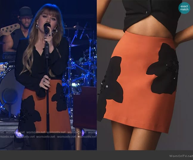 Maeve Bold Applique Mini Skirt worn by Kelly Clarkson on The Kelly Clarkson Show