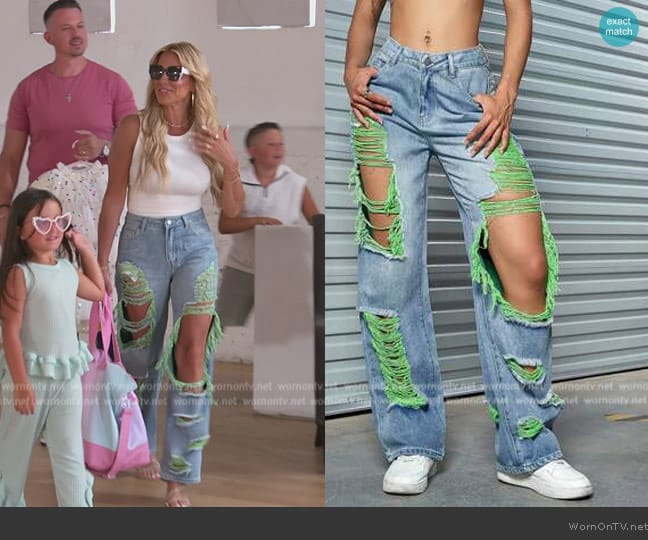 Shein Y2k Street Contrast Distressed Pants worn by  on The Real Housewives of New Jersey