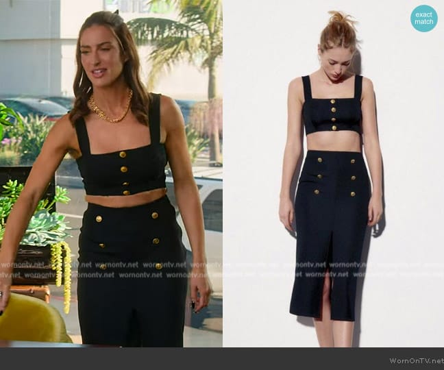 Zara Gold Button Crop Top worn by Polly Brindle (Polly Brindle) on Selling the OC