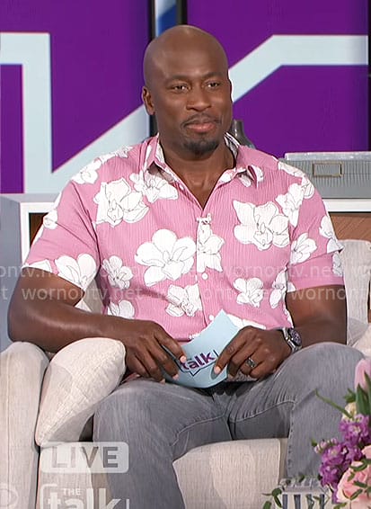 Akbar's pink floral shirt on The Talk