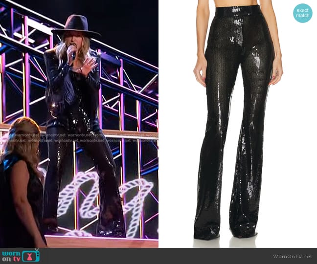 Lainey Wilson’s sequin flare pant on The Voice