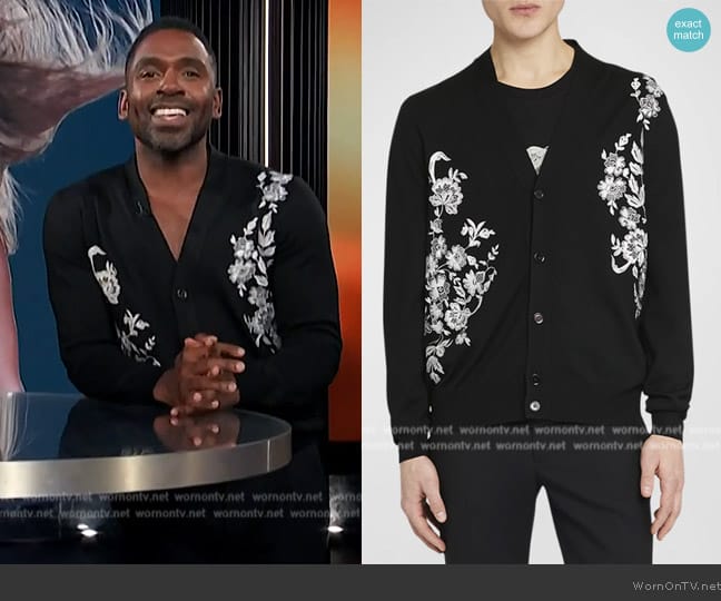 Alexander McQueen Floral Lace Cardigan worn by Justin Sylvester on E! News