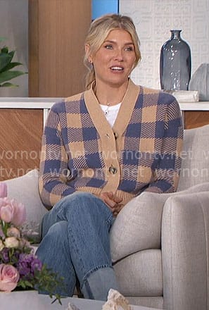 Amanda's beige and blue checked cardigan on The Talk