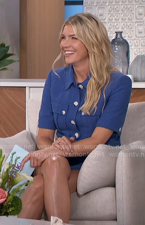 Amanda's blue short sleeve jacket and shorts set on The Talk