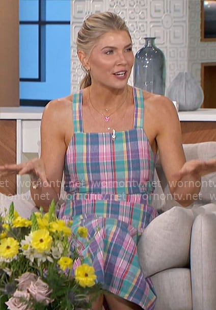 Amanda's plaid dress on The Talk