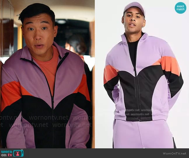 Another Influence Retro Matchday tracksuit set in lilac worn by Nicholas (Joel Kim Booster) on Loot