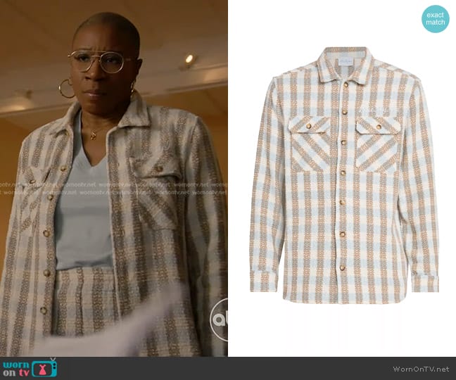 Blue Sky Inn Checked Bouclé Wool-Blend Button-Front Shirt worn by Henrietta Wilson (Aisha Hinds) on 9-1-1