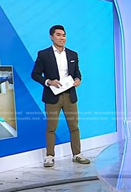 Brian Cheung's white striped sneakers on Today