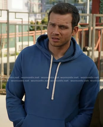 Buck's blue hoodie on 9-1-1