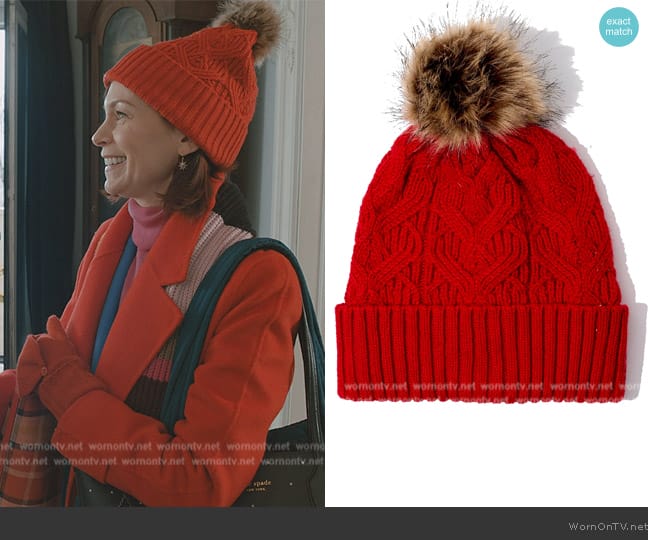 Echo New York Loopy Cable Pom Hat worn by Elsbeth Tascioni (Carrie Preston) on Elsbeth