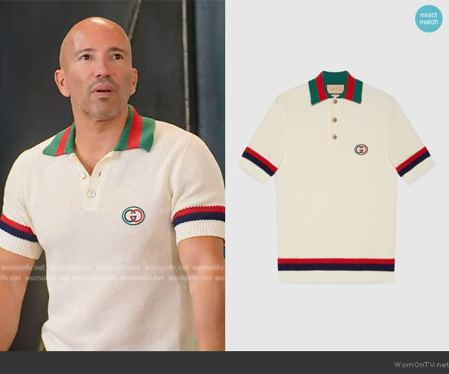 Jason’s white knit polo on Selling the OC