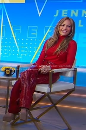 Jennifer Lopez's pink pvc pants on Good Morning America