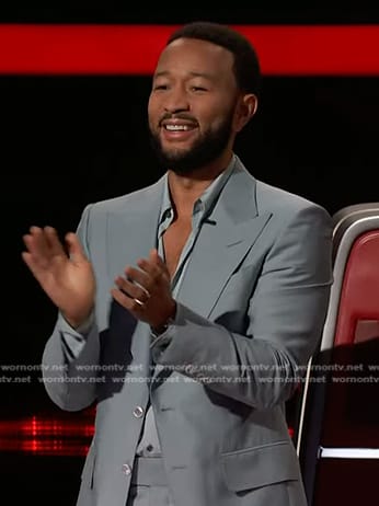 John Legend’s blue blazer and pant suit on The Voice